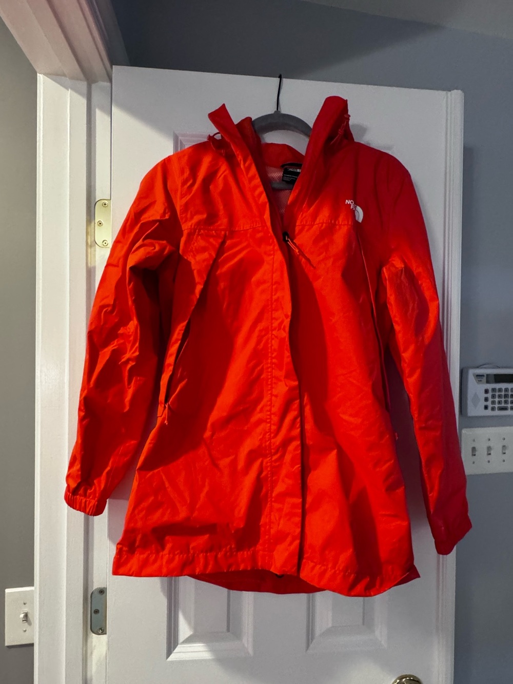NWOT The North Face Antora Rain Parka - Picture 2 of 4